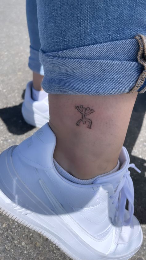 Minimalist Puerto Rico Tattoo, Puerto Rican Taino Tattoos For Women, Carribean Tattoo For Women, Small Coqui Tattoo, Puerto Rico Tattoo Ideas For Women, Mexican Inspired Tattoos For Women, Puerto Rican Tattoos For Women, Small Puerto Rico Tattoo, Mexican Tattoo For Women