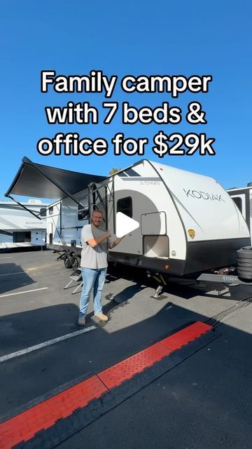 BaileyGoesOutside on Instagram: "7 beds + Office in an SUV towable family camper.. The mountains ARE calling.. ⛰️🚐💨 

This is the NEW 2025 @dutchmenrvcompany Dutchmen Kodiak 280BHSL and it’s amazing!!

This travel trailer is 27 feet, and 5,680lbs dry making it lightweight and easy to tow

This camper sleeps 10 people and comes with a full kitchenette, bathroom, seating are and more.

I love all the premium upgrades on this camper like dual axles, power stabilizers, awning and the huge storage locker.

This Kodiak camper is $29,995 or $239 a month (may vary by dealer and location) 

#dutchmenpartner #camper #familycamper #familyrv #rvtour #rvreview #rvlifestyle #tinyhome #homeonwheels #digitalnomad #bunkhouse #camperlife #rvshopping #traveltrailer #rvliving" Camper For Family Of 5, Bathroom Seating, Campers And Rv, Tow Behind Camper, Porch For Camper, Used Campers, Travel Trailer Living, Camper Car, Glamper Camper