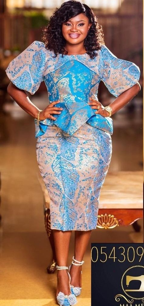 Brocade Dress Modern African Fashion, Brocade Dress Modern, Brocade Styles, Casual Gowns, Lace Dress Classy, English Dress, Damask Dress, Nigerian Lace Styles Dress, African Attire Dresses