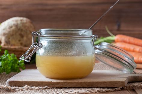 3 Nutritious Vegetable Broth Recipes for Dogs Dog Bone Broth, Rain Food, Slow Cooker Bone Broth, Broth For Dogs, Recipes With Vegetable Broth, Collagen Rich Foods, Dog Vegetables, Homemade Vegetable Broth, Vegetable Benefits