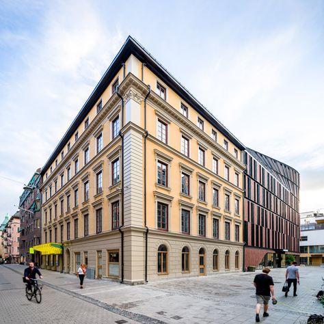 Twisting facade joins historic Stockholm building to new office by 3XN 2 Point Perspective Building Photography, 2 Point Perspective City Photography, Building In Perspective, 2 Point Perspective City, Buildings Perspective, Perspective Building, Building Perspective, Building Pictures, Building Reference