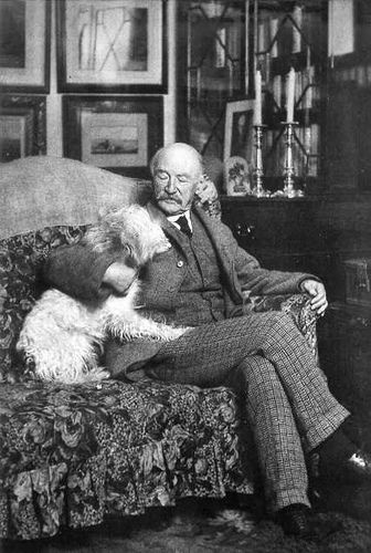 Thomas Hardy later in life  I would llike two of him to come. Lots of people want to know him Wire Fox Terrier, Thomas Hardy, Writers And Poets, Book Writer, Famous Authors, Jrr Tolkien, Ernest Hemingway, Fox Terrier, Vintage Dog