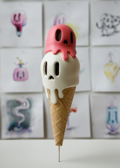 Super Sculpey Ideas, Skull Ice Cream, Ice Cream Toy, 3d Karakter, Super Sculpey, Art Toys Design, Vinyl Art Toys, Toy Sculpture, Tanah Liat