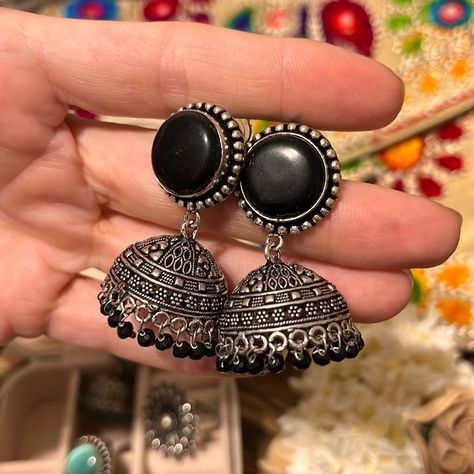 Nwt Flower Filigree Oxodized Indian Desi Jewelry Jhumka Earring Black Black Oxidised Jhumka, Jhumkey Aesthetic, Black Earrings Indian, Jumkis Indian Jewelry, Jhumka Earrings Aesthetic, Jhumka Earrings Collection, Black Jhumka, Desi Earrings, Oxidised Jhumka