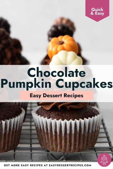 Combine two incredible flavors into one with these moist and delicious Chocolate Pumpkin Cupcakes. They’re easy to make from scratch and taste amazing! Pumpkin Chocolate Cake Recipe, Pumpkin Chocolate Cupcakes, Pumpkin Cupcakes Easy, Chocolate Pumpkin Cupcakes, Fall Desserts Thanksgiving, Pumpkin Cupcake Recipes, Chocolate Pumpkin Cake, Recipes Pumpkin, Cookie Cake Pie