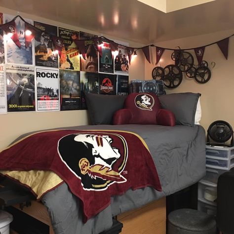 Fsu Dorm Room, Fsu Aesthetic, Fsu Dorm, Dorm Rooms Decorating, Decorating Dorm, Room Ideas Dorm, Organization Dorm, Single Dorm Room, Dorm Room Ideas For Girls