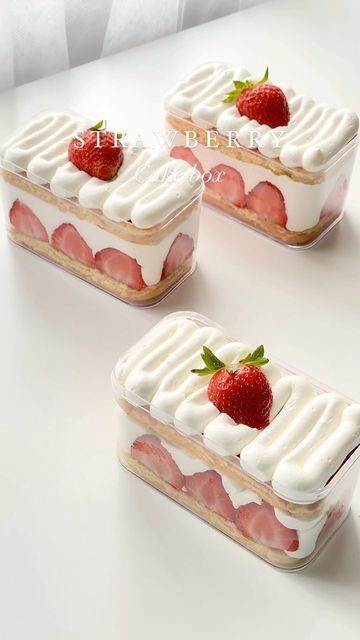 Bake Sale Packaging, Strawberry Cream Cakes, I Failed, Sweet Dishes Recipes, Delicacy Food, Roll Cake, Fun Easy Recipes, Cake Decorating Tips, Dessert Drinks