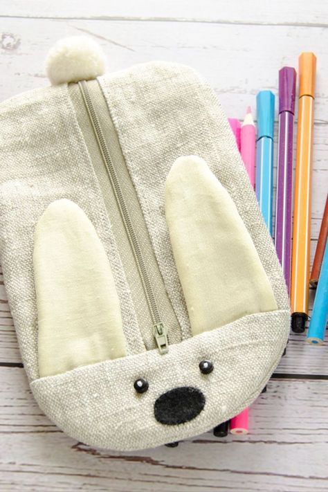 Pencil Case Free Pattern, Pencil Case Sewing Pattern, Animal Pencil Case, Pencil Case Tutorial, Pencil Case Sewing, Pencil Case Pattern, Boulet Journal, Diy Pencil Case, Diy Pencil