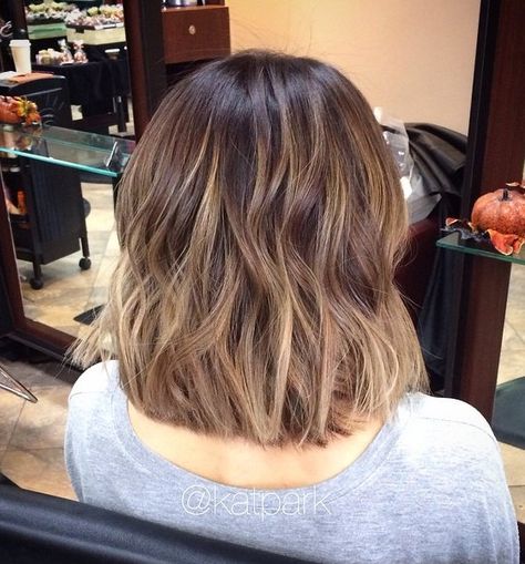 Ash Brown & Bronze Balayage on Shoulder Length Bob Short Brunette, Balayage Long Hair, Brunette Hairstyles, Short Dark Hair, Balayage Hair Dark, Hair Balayage, Short Hair Balayage, Hair Color Balayage, Hair Cut