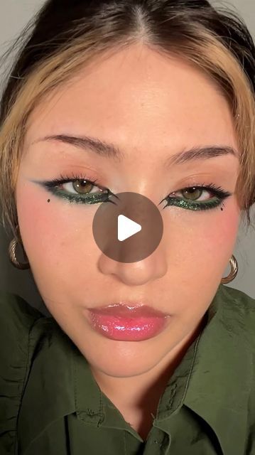 Antoinette | edit: so happy y’all enjoyed this 🤍
Squeezing in holiday party look inspo for anyone who wants to give their eyelids a break or has ... | Instagram Anger Mood, Fantasy Palette, Palette Green, Instagram Edit, Moon Dust, December 30, Liquid Liner, Party Look, Party Looks