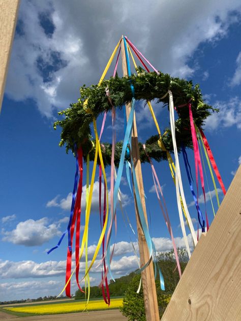 Mini Maypole, Community Garden, Shop Window Displays, Beltane, Community Gardening, Window Displays, Floral Display, Shop Window, Time To Celebrate