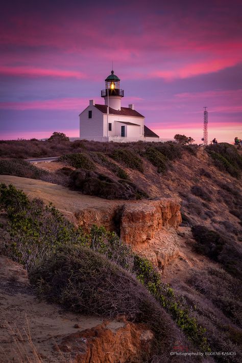 Old Point Loma Lighthouse, San Diego California // eramos_ca Point Loma Lighthouse, San Diego Bucket List, Cabrillo National Monument, California Roadtrip, Visit San Diego, House Pictures, Water Images, Stay Salty, Cool Places