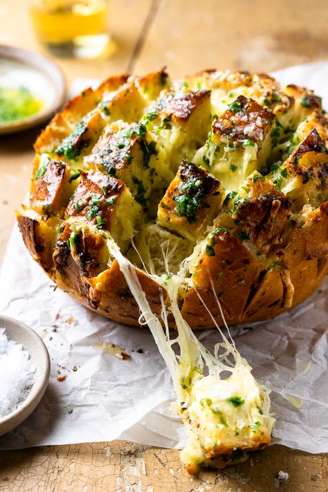 Cheesy Roasted Garlic Pull Apart Bread - Modern Farmhouse Eats Garlic Pull Apart Bread, Cheesy Appetizer, Garlic Dip, Make Ahead Appetizers, Thanksgiving 2024, Leftover Bread, Cheesy Garlic Bread, Cheesy Bread, Sourdough Discard