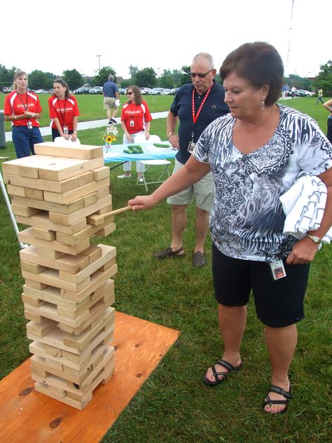 Yard Jenga! Company Picnic 2012 Church Picnic Games, Company Picnic Games, Yard Jenga, Pig Roast Party, Life Size Jenga, Picnic Planning, Picnic Activities, Picnic Games, Church Picnic