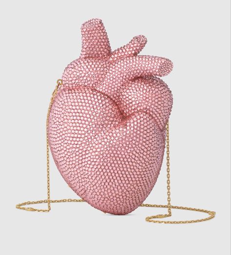 Designer Evening Bags, Gucci Clutch Bag, Heart Shaped Bag, Gucci Clutch, Gucci Store, Luxury Bags Collection, Luxury Clutch, Bags Gucci, Fancy Bags