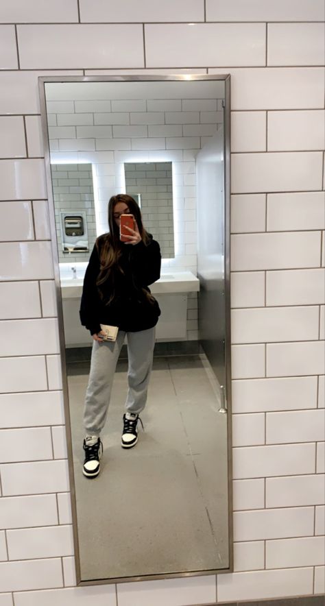 Air Jordan Fits Women, Air Jordan Sweatpants Outfit, Jordan 1 Outfit Women Black And White, Jordans Mid Outfit, Air Jordan 1 Black And White Outfit, Jordan 1 School Outfit, Jordan 1 Inspo Outfit, Jordan Air 1 Outfit, Outfits With Grey Jordan 1’s