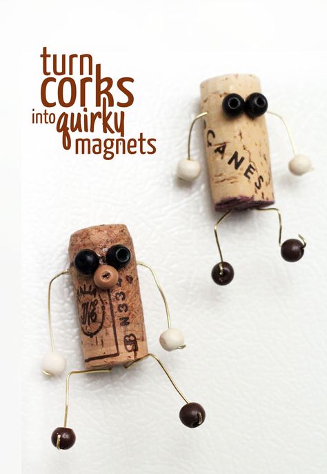 Cork Magnet, Wine Cork Ideas, Wine Cork Ornaments, Wine Cork Diy Crafts, Wine Cork Projects, Cork Crafts Diy, Upcycle Crafts Diy, Wine Cork Art, Cork Ornaments