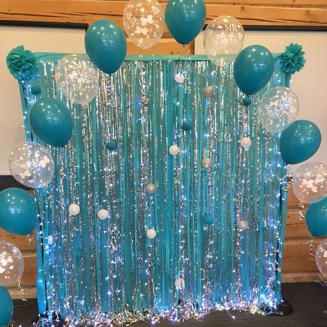 Elsa Birthday Decor, Frozen Birthday Party Decorations Diy, Elsa Decorations, Elsa Birthday Party Decorations, Frozen Birthday Decorations, Frozen Birthday Party Cake, Cheap Birthday Party, Frozen Birthday Party Decorations, Dolphin Party