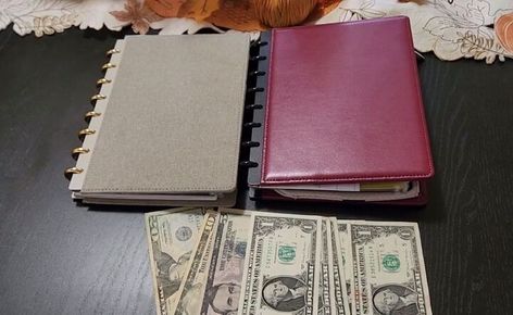 Join me today as I share with you two of my cash envelope binders that I've created to hold myself accountable, track my spending, and be more diligent towards my spending. Diy Budget Binder Cash Envelopes, Diy Money Saving Binder, Diy Savings Binder, Cash Envelope Diy, Halloween Budget, Cash Binder, Money Saving Methods, Cash Budget Envelopes, Money Gifts