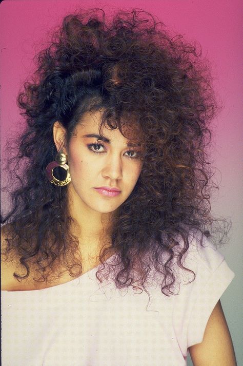 All sizes | 451061 - Medium | Flickr - Photo Sharing! Soul Train Hairstyle, 80s Hair Teased, Crazy 80s Hair, 1980s Curly Hair, Curly Hair 80s, 80s Hair Black Women, 80s Curly Hairstyles, Retro Curly Hair, 80 Hairstyles 80s Hair