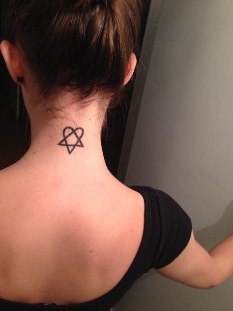 Nº 1 The first of them all!!!  #heartagram #him #tattoo #bylazlodasilva Him Tattoo Heartagram, Aphex Twin Tattoo, Bring Me The Horizon Tattoo, Him Tattoo, Heartagram Tattoo, Appearance Goals, Twin Tattoos, Alien Aesthetic, Geometry Tattoo