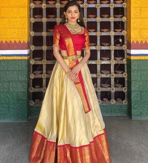 Pretty Dresses Casual, Half Saree Lehenga, Bridesmaid Saree, Crop Top Skirt, Half Saree, Long Gown, Indian Bride, Indian Wear, Indian Outfits