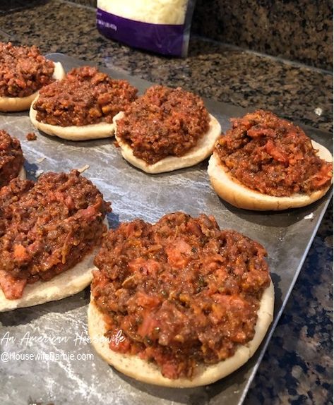 Pizza Burgers Recipe Hamburger Buns, Homemade Pizza Burgers, Pizza Burgers With Spam, Open Faced Pizza Burgers, School Pizza Burgers Recipe, Pizza Burgers Ground Beef, Pizza Burger Recipe, Stovetop Pizza, Pizza Burgers Recipe