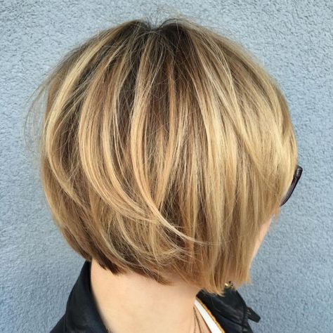 Finely Chopped Tousled Bob Layered Bob Short, Layered Bob Haircuts, Medium Bob Hairstyles, Modern Haircuts, Layered Bob Hairstyles, Short Layered, Short Bob Haircuts, Layered Bob, Bob Hair