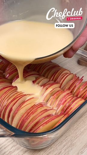 Apple Desert, Apple Pie Recipe Homemade, Resipi Kek, Chef Club, Chefclub Tv, Apple Pie Recipe, Apple Dessert, Delicious Deserts, Apple Dessert Recipes