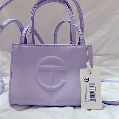 New small lavender Telfar bag Lavender Telfar Bag, Pink Bags Outfit, Telfar Bags, Telfar Bag, Purse Collection, My Style Bags, Purse Ideas, Purple Purse, Luxury Bags Collection