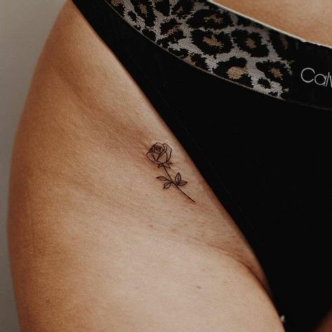 Rose Tattoo On Pelvis, Small Tattoos For Ribs, Small Rose Hip Tattoo, Tattoo En La Pelvis, Tiny Hip Tattoos For Women, Hip Rose Tattoo, Rose Tattoo Hip, Pelvis Tattoos Women, Rose Hip Tattoo