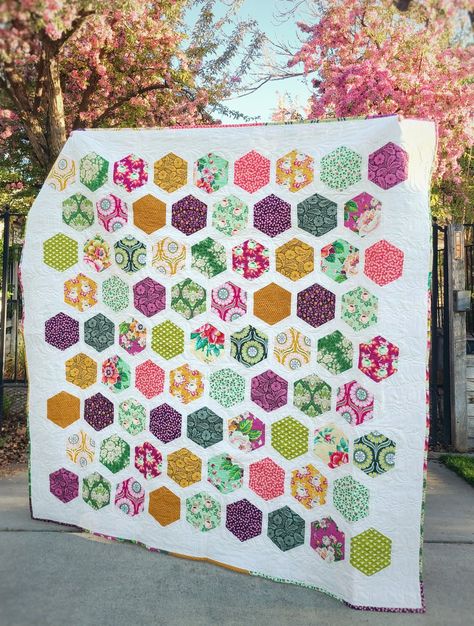 Honeycomb Quilt Kit Honeycomb Quilt, Wedding Quilts, Heather Bailey, Wedding Quilt, Local Honey, Hexagon Quilt, Quilt Kit, Home Free, Quilt Pattern