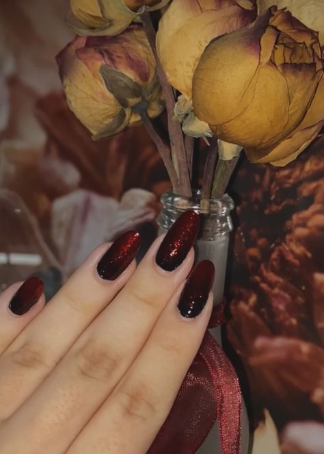 Morticia Addams Nails, Morticia Nails, Addams Nails, Bold Nails, Fall Gel Nails, Morticia Addams, Halloween Inspo, Nail Inspiration, Halloween Nails