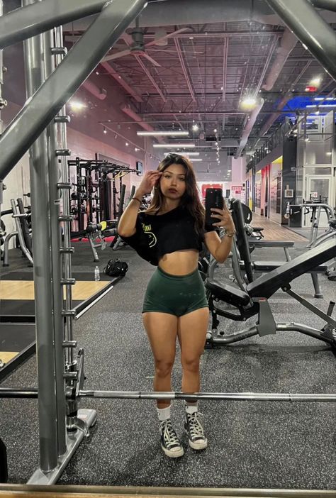 Baddie Gym Outfit, Improve Your Style, Gymwear Outfits, Winter Arc, Gym Attire, Gym Aesthetic, Cute Gym Outfits, Gym Fits, Workout Fits