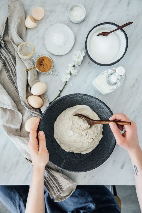 Baking Photography, Food Flatlay, Blueberry Waffles, Cooking Photography, Photo Food, Food Photography Inspiration, Prop Styling, Baking With Kids, Food Photography Styling