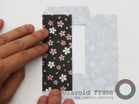 Diy Polaroid Frame, Instax Diy, Diy Pockets, Diy Polaroid, Polaroid Instax Mini, Polaroid Diy, Instax Frame, Mini Polaroid, Hand Lettering Worksheet