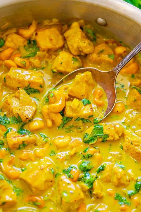 Yellow Chicken Coconut Curry (Chicken Korma) - Averie Cooks Chicken Korma Recipe Indian Foods, Chicken Curry With Coconut Milk, Yellow Chicken Curry, Yellow Curry Chicken, Yellow Curry Recipe, Chicken Coconut Curry, Coconut Curry Chicken Recipes, Curry With Coconut Milk, Chicken Korma Recipe