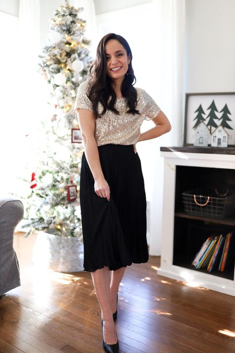 Sequin top outfits via pumps and push-ups blog | petite style blog | sequin top outfits | festive outfits | holidays outfits Gold Sequin Top Outfit, Shimmer Top Outfit, Silver Sequin Top Outfit, Silver Top Outfit, Sequin Blouse Outfit, Sequin Tank Top Outfit, Sequin Top Outfit Party, Sequin Shirt Outfit, Sparkle Top Outfit