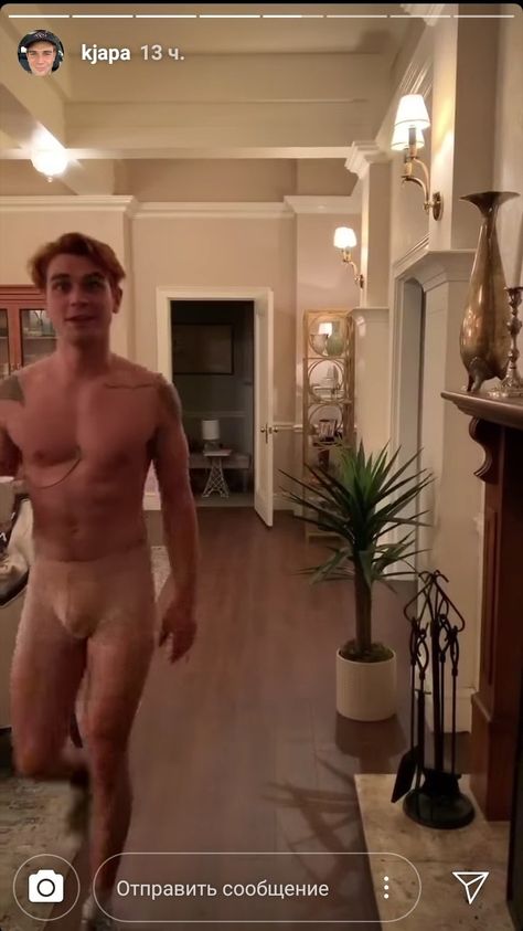 Freakshakes Recipe, Sagging Pants, Kj Apa, Ginger Men, Gay Aesthetic, Birthday Suit, Muscular Men, Shirtless Men, Cute Celebrities