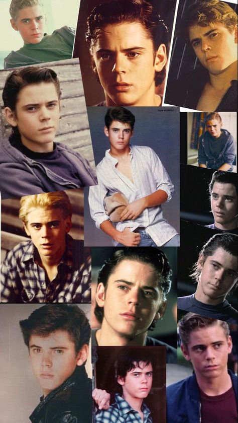 Ponyboy Curtis Background, Ponyboy Wallpaper, Ponyboy Curtis Wallpaper, The Outsiders Phone Background, The Outsiders Ponyboy Wallpaper, Outsiders Ponyboy And Johnny, Ponyboy Curtis, Pony Boy Outsiders, The Outsiders Ponyboy