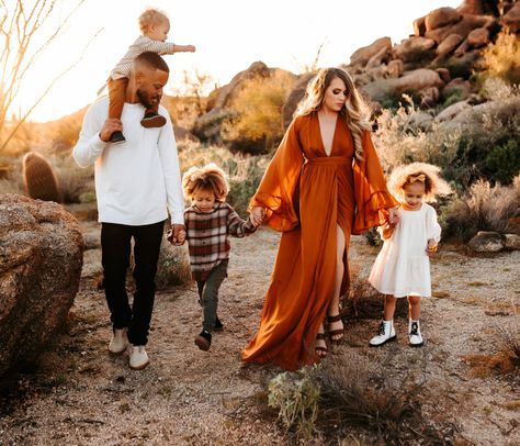 Rustic Family Photoshoot Outfit, Rust Orange Fall Family Pictures, Bohemian Family Photoshoot Outfit, Family Pictures In The Desert, Long Dress Family Pictures, Boho Style Family Photoshoot, Desert Family Portraits, Rust Orange Family Pictures, Long Dress For Fall Family Pictures