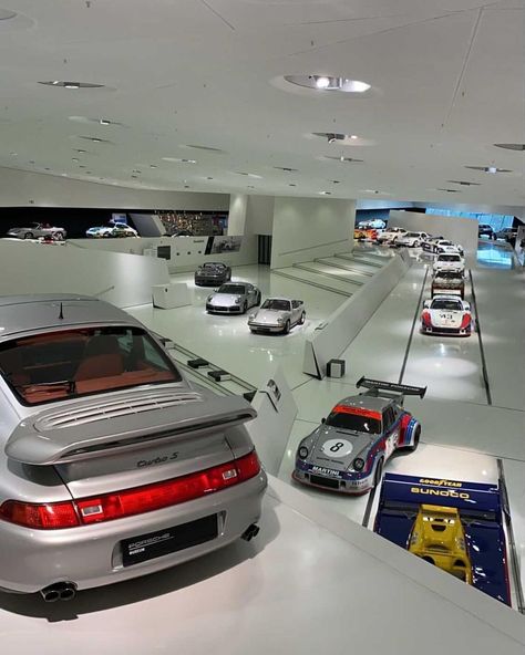 Porsche Experience Center, Porsche Showroom, Porsche Dealership, Porsche Museum, Cars Racing, Project Cars, Berlin City, Experience Center, Car Museum