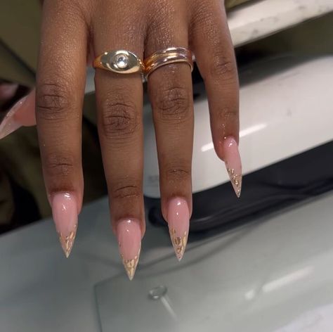 Stiletto Acrylics, Stiletto Nail Design, Stiletto Acrylic Nails, College Nails, Stilleto Nails Designs, Nails Gel Polish, Retro Nails, Nails Stiletto, Cute Simple Nails