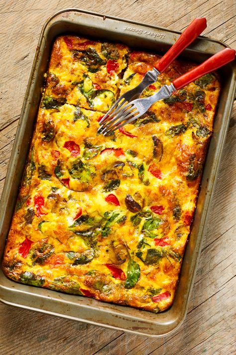 10 Low-Carb Casseroles That Are Loaded with Fresh Veggies | Kitchn Instant Recipe, Breakfast Snap, Vegetable Bake, Egg Egg, Kung Pao Chicken Recipe, Baked Eggs Recipe, Baked Breakfast, Egg Food, Rice And Chicken