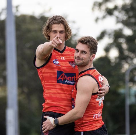 Harry Jones, Essendon Football Club, Hot Rugby Players, Men With Grey Hair, Cute Football Players, Rugby Men, Soccer Guys, Rugby Players, Stylish Boys