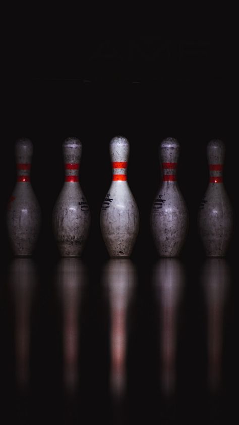 Bowling Wallpaper, Iphone11 Pro, Best Iphone Wallpapers, Wallpaper Download, White Backdrop, Pretty Wallpaper Iphone, Wallpaper Free Download, Free Wallpaper, Hd Wallpapers