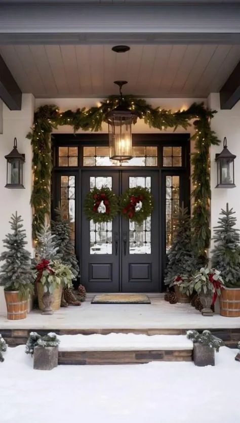 30+ Genius Christmas Front Porch Decorating Ideas - HubPages Christmas Porch Decor Garland, Mini Christmas Tree Front Porch, Cedar Garland Front Porch, Outdoor Christmas Entryway, Outside Home Christmas Decor, Christmas Cedar Decor, Christmas Garland Over Front Door, Holiday Front Door Decor Porch Ideas, Small House Outdoor Christmas Decor