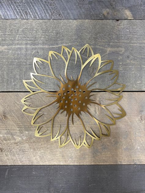 She Shed Decor, Sunflower Wall Decor, Shed Decor, Art Sunflower, Craftsman Door, Sunflower Wall Art, Vertical Wall Art, Sunflower Decor, Sunflower Art