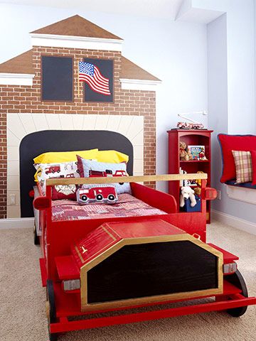 such a fun idea to paint the back wall!  fire station themed room...  a little boy's dream Big Boys Bedroom Ideas, Fire Truck Bed, Creative Headboards, Fireman Room, Fire Truck Bedroom, Firetruck Bed, Fire Truck Room, Firefighter Room, Truck Bedroom