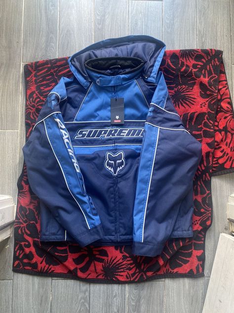 Supreme Fox Racing Jacket (FW23) X Large Heavy Coat, Youtube Logo, Racing Jacket, Chill Outfits, Men's Outerwear, Fox Racing, Clothing Ideas, Fox